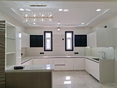 Kitchen Image of 2500 Sq.ft 4 BHK Builder Floor for sale in Aman Builders Floors, Rohini Extension New Delhi for Rs. 36000000