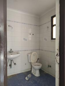 Bedroom Two Image of 2296 Sq.ft 4 BHK Apartment / Flat for sale in Royal Apartment, Sigma IV Greater Noida for Rs. 19500000