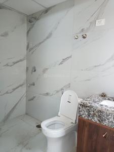 Bathroom Image of 1304 Sq.ft 2.5 BHK Builder Floor for rent in Smartworld Gems, Sector 89 Gurgaon for Rs. 30000