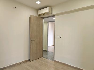 Bedroom Image of 1700 Sq.ft 4 BHK Apartment / Flat for sale in Lodha New Cuffe Parade Lodha Evoq 41st Floor To 43rd Floor, Sion Mumbai for Rs. 64000000