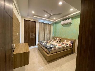 Bedroom Image of ROOMSOOM PG in Sector 16, Noida