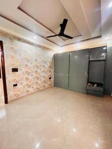 Bedroom Image of 1800 Sq.ft 4 BHK Apartment / Flat for sale in Shalimar Garden Ghaziabad for Rs. 17000000
