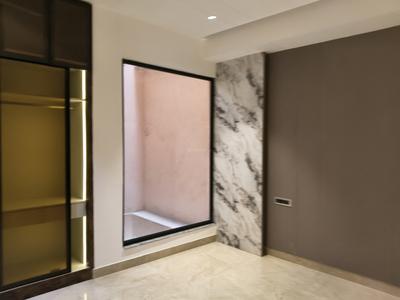 4 BHK Independent Builder Floor