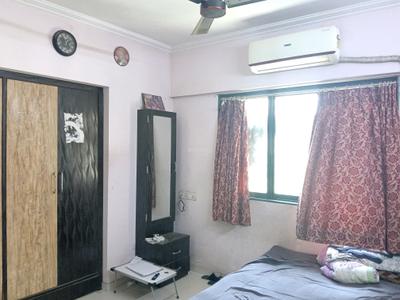 Bedroom Image of 1600 Sq.ft 4 BHK Apartment / Flat for sale in Raunak Unnathi Woods Phase 3, Kasarvadavali Thane for Rs. 20000000