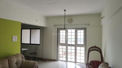 Living Room Image of 925 Sq.ft 2 BHK Apartment / Flat for rent in Magarpatta City Iris, Magarpatta City Pune for Rs. 38000