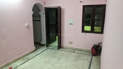 Bedroom Image of 680 Sq.ft 2 BHK Apartment / Flat for rent in DDA Flats, Vikaspuri New Delhi for Rs. 18000