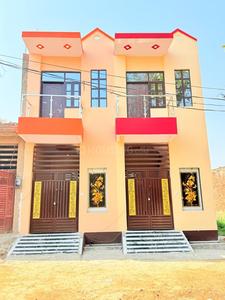 Building Image of 700 Sq.ft 2 BHK Independent House for sale in Budheshwar Lucknow for Rs. 2600000