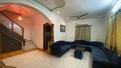 Bedroom Image of 3000 Sq.ft 3 BHK Independent House for rent in Maruti Neelkanth Bungalows, Ramdev Nagar Ahmedabad for Rs. 40000