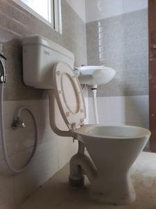 Bedroom Two Image of 900 Sq.ft 2 BHK Apartment / Flat for sale in Signature Orchard Avenue 2, Sector 93 Gurgaon for Rs. 6300000