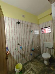 Bathroom Image of 650 Sq.ft 2 BHK Apartment / Flat for sale in Baghajatin Kolkata for Rs. 1800000