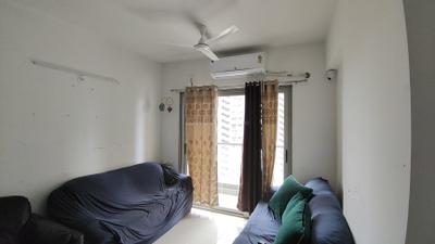 Living Room Image of 1200 Sq.ft 2 BHK Apartment / Flat for rent in Adani Aster Neo, Shantigram Ahmedabad for Rs. 24999