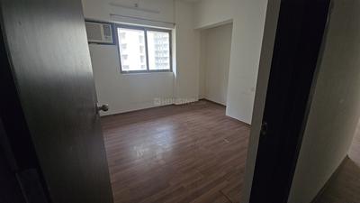 Bedroom Image of 1350 Sq.ft 3 BHK Apartment / Flat for sale in Lodha Splendora, Thane West Thane for Rs. 12450000