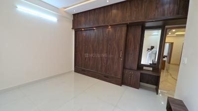 Bedroom Image of 2100 Sq.ft 3 BHK Apartment / Flat for rent in Benson Town Bengaluru for Rs. 75000