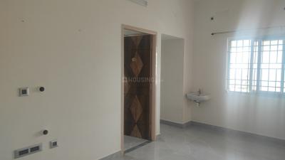 Living Room Image of 1200 Sq.ft 2 BHK Apartment / Flat for rent in Kottivakkam Chennai for Rs. 35000