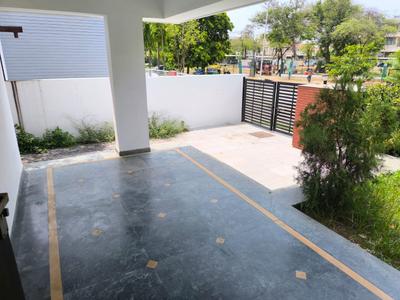 Balcony Image of 2700 Sq.ft 4 BHK Independent House for rent in Shiv Shivam Sky, Sector 7 Gandhinagar for Rs. 55000