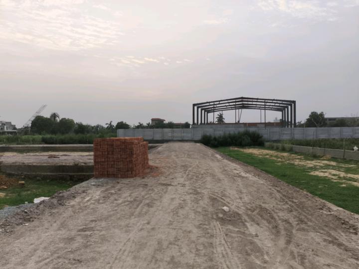 Dhoom Manikpur Main Image 1