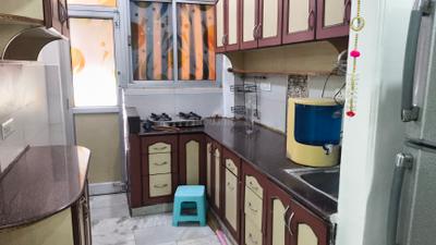 Kitchen Image of 1000 Sq.ft 2 BHK Builder Floor for rent in Lajpat Nagar New Delhi for Rs. 46500