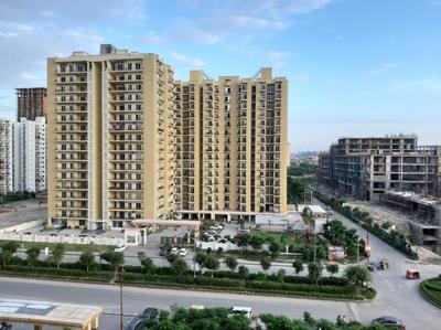 Image of 615 Sq.ft 1 BHK Apartment / Flat for sale in Maxblis Grand Kingston, Sector 75, Noida for Rs. 8000000