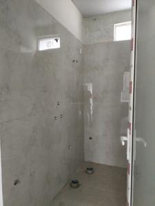 Common Bathroom Image of 2100 Sq.ft 4 BHK Villa for sale in Asdullapur Noida for Rs. 7887300