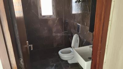 Image of 2275 Sq.ft 3 BHK Apartment / Flat for rent in Sunworld Arista, Sector 168, Noida for Rs. 47000