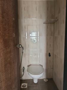 Common Bathroom Image of 500 Sq.ft 1 BHK Apartment / Flat for sale in VTP Purvanchal, Kesnand Pune for Rs. 2950000