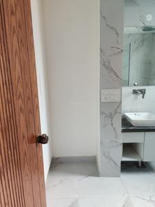 Bathroom Image of 2000 Sq.ft 3 BHK Builder Floor for rent in Ansal Palam Vihar Plot, Palam Vihar Gurgaon for Rs. 65000