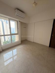 Bedroom Image of 850 Sq.ft 2 BHK Apartment / Flat for rent in Lodha Amara, Kolshet Thane for Rs. 38000