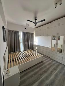 Bedroom Image of 1120 Sq.ft 3 BHK Apartment / Flat for rent in Runwal Elegante, Andheri West Mumbai for Rs. 200000