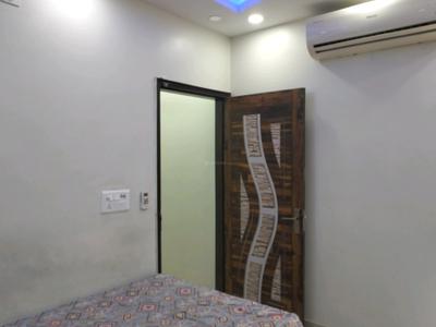 Bedroom Image of 980 Sq.ft 3 BHK Apartment / Flat for sale in Laxmi Nagar New Delhi for Rs. 9000000