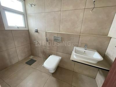 Bathroom Image of 1750 Sq.ft 3 BHK Apartment / Flat for sale in SFS Grandville, Edappally Kochi for Rs. 15800000
