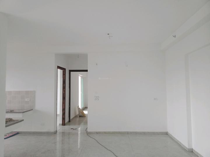 Nirala Estate Phase V Main Image 1
