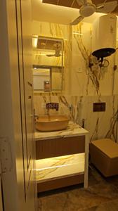 Bathroom Image of 3000 Sq.ft 4.5 BHK Apartment / Flat for sale in Sector 90 Gurgaon for Rs. 32500000