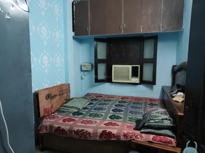 Bedroom Image of 1000 Sq.ft 3 BHK Builder Floor for sale in Mayur Vihar Phase 1 New Delhi for Rs. 8000000