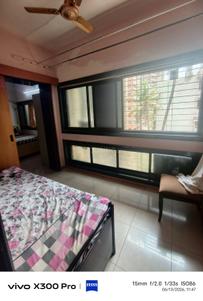 Bedroom Image of 700 Sq.ft 2 BHK Apartment / Flat for rent in Chinchpokli Mumbai for Rs. 66000