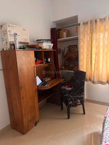 Bedroom Image of 1020 Sq.ft 2 BHK Apartment / Flat for sale in Amanora Sterling Towers R4, Hadapsar Pune for Rs. 13000000