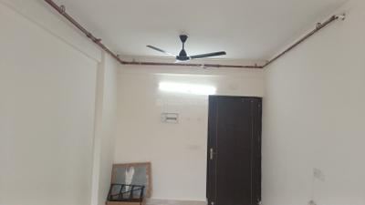 Living Room Image of 675 Sq.ft 2 BHK Apartment / Flat for sale in Sector 63 Gurgaon for Rs. 10500000
