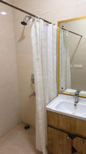 Bathroom Image of 2000 Sq.ft 3 BHK Apartment / Flat for sale in Capital Luxury Capital Residency, Seema Dwar Dehradun for Rs. 13000000
