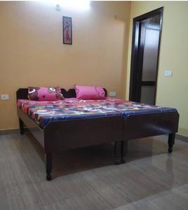Bedroom Image of Aman boys PG in Sector 66, Noida
