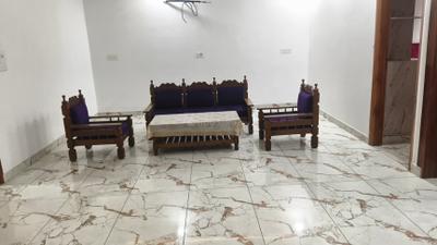 Living Room Image of 1800 Sq.ft 3 BHK Builder Floor for rent in Sector 105 Noida for Rs. 58000