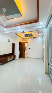 Hall Image of 1500 Sq.ft 3 BHK Apartment / Flat for sale in Sector 104 Noida for Rs. 8000000