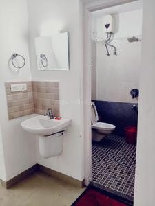 Image of 1200 Sq.ft 2 BHK Apartment / Flat for rent in Pumpwell, Mangalore for Rs. 25000
