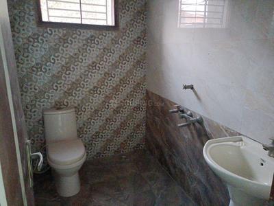 Bathroom Image of 1620 Sq.ft 4 BHK Builder Floor for sale in Shahdara New Delhi for Rs. 11000000