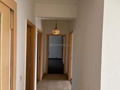Image of 1750 Sq.ft 3 BHK Apartment / Flat for rent in Bestech Park View Spa Next, Sector 67, Gurgaon for Rs. 60000
