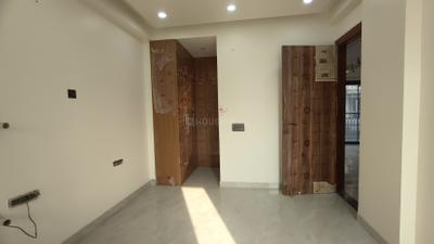 Bedroom Image of 1620 Sq.ft 3 BHK Builder Floor for sale in BPTP Amstoria , Sector 102 Gurgaon for Rs. 25800000