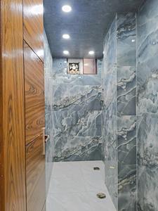 Common Bathroom Image of 1350 Sq.ft 3 BHK Builder Floor for sale in Indirapuram Ghaziabad for Rs. 12500000