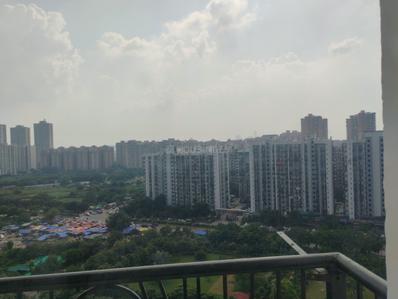 Balcony Image of 1450 Sq.ft 3 BHK Apartment / Flat for rent in JM Aroma, Sector 75 Noida for Rs. 39000