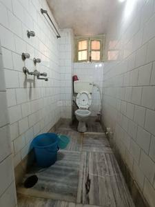 Bathroom Image of Girls and boys in Tollygunge, Kolkata