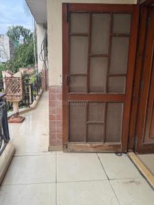 Balcony Image of 1800 Sq.ft 3 BHK Builder Floor for rent in JKM JKM House - 2, Kalkaji New Delhi for Rs. 70000