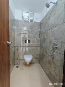 Bathroom Image of 620 Sq.ft 1 BHK Apartment / Flat for sale in Orion Planet, Jakhya Indore for Rs. 3348000