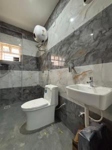 Bathroom Image of 1212 Sq.ft 2.5 BHK Apartment / Flat for rent in Visthar Bengaluru for Rs. 29900